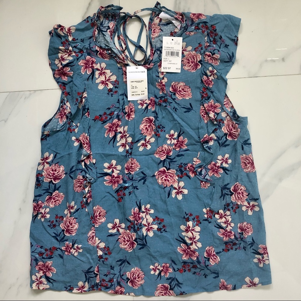 LUSH SLEEVELESS BLOUSE